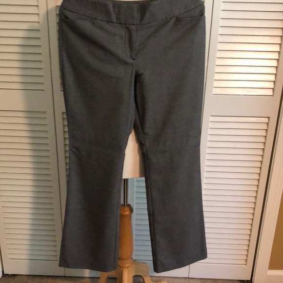 Ann Taylor Pants - Ann Taylor Petite size 4